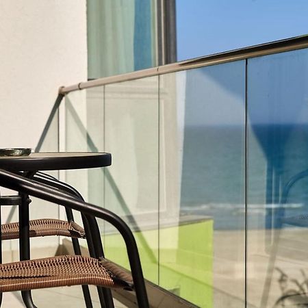 Blue Apartment In Spa N Pool Beach Resort Năvodari Kültér fotó